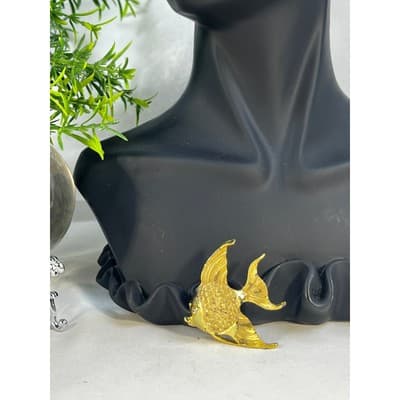 Vintage Jewelry Gold Tone Angelfish Brooch Pin 2.5" - Thumbnail 4