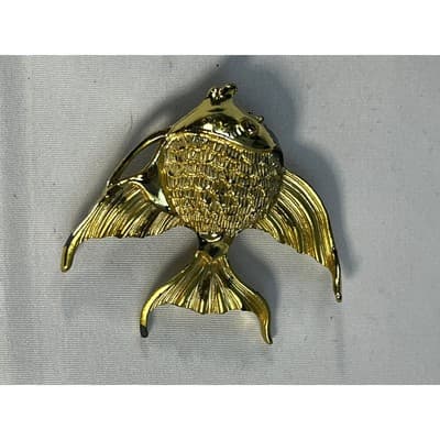 Vintage Jewelry Gold Tone Angelfish Brooch Pin 2.5" - Thumbnail 10