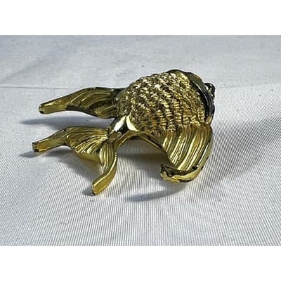 Vintage Jewelry Gold Tone Angelfish Brooch Pin 2.5" - Thumbnail 16
