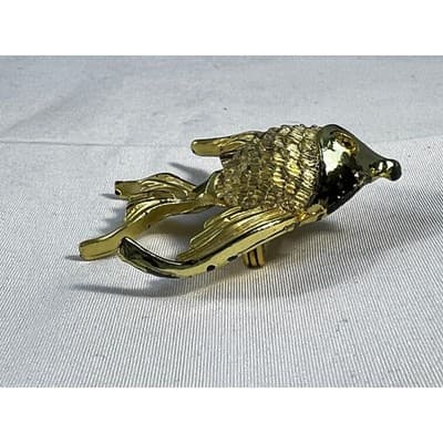Vintage Jewelry Gold Tone Angelfish Brooch Pin 2.5" - Thumbnail 17