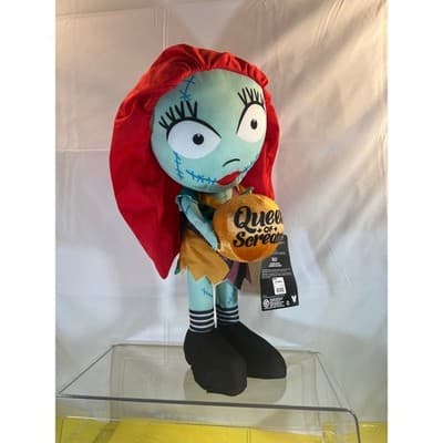 NEW The Nightmare Before Christmas Sally Queen Of Screams Door Greeter Disney - Thumbnail 4