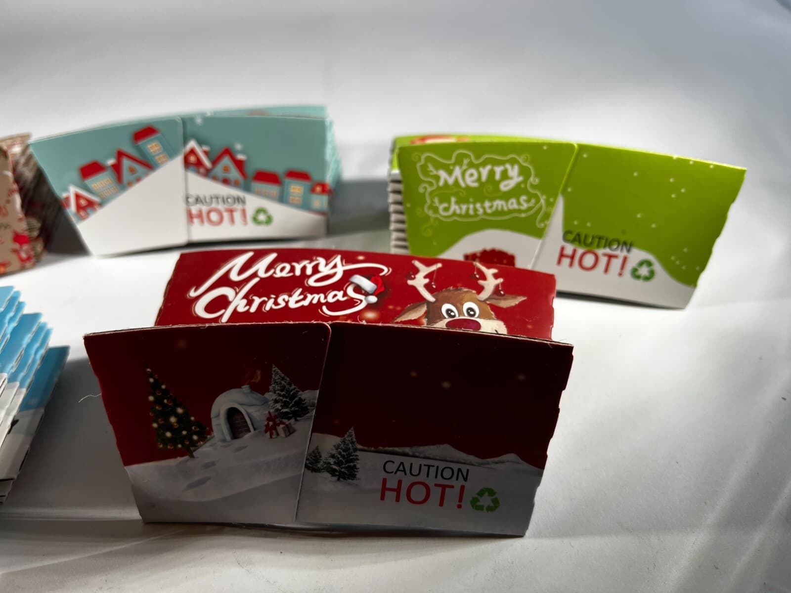 Holiday Christmas Party Coffee Cup Sleeves 60 Count Santa Reindeer Snowman NEW - Thumbnail 10