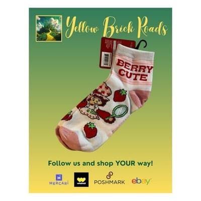 NEW STRAWBERRY SHORTCAKE Novelty Socks - Thumbnail 5