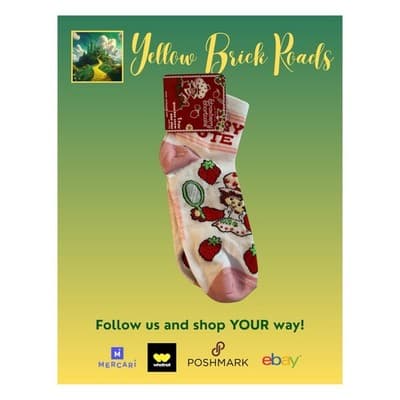 NEW STRAWBERRY SHORTCAKE Novelty Socks - Thumbnail 4