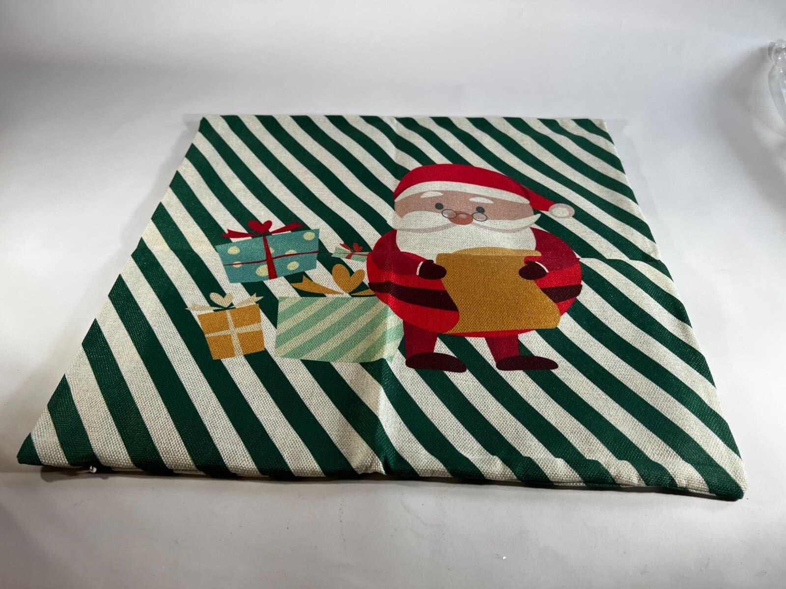 Christmas Pillow Cover Zipper Canvas Fabric Holiday Square Santa List NEW - Thumbnail 4