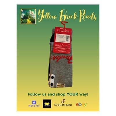 NEW Fender Guitar Novelty Socks Gray - Thumbnail 4