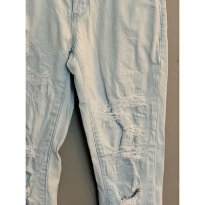 Pilcro Distressed Boyfriend Jeans Women’s Size 27 Light Wash Slim EUC - Thumbnail 5