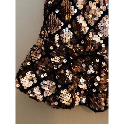 Forever 21 Sequin Mini Skirt Ruffle Hem A Line Women’s Small Gold Black NWOT - Thumbnail 4