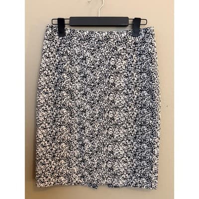 Banana Republic Speckled Pencil Skirt Black White Women’s Small EUC - Thumbnail 2