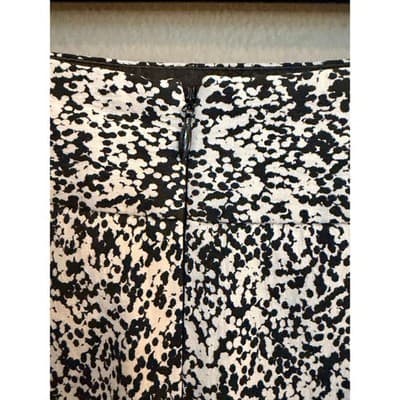 Banana Republic Speckled Pencil Skirt Black White Women’s Small EUC - Thumbnail 10