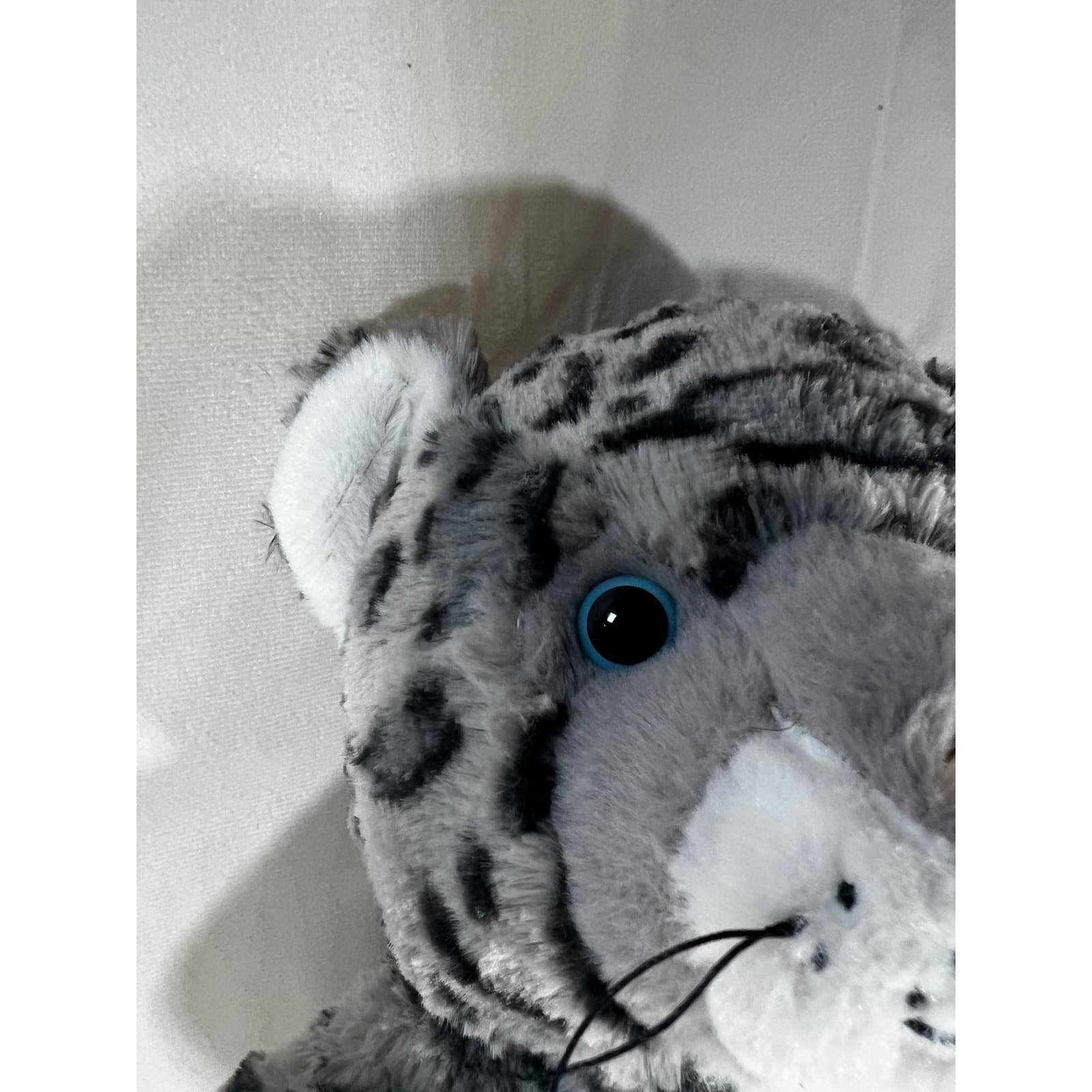 Build A Bear Snow Leopard 2019 Plush BABW Stuffed Animal Toy 16" Gray & White - Thumbnail 3