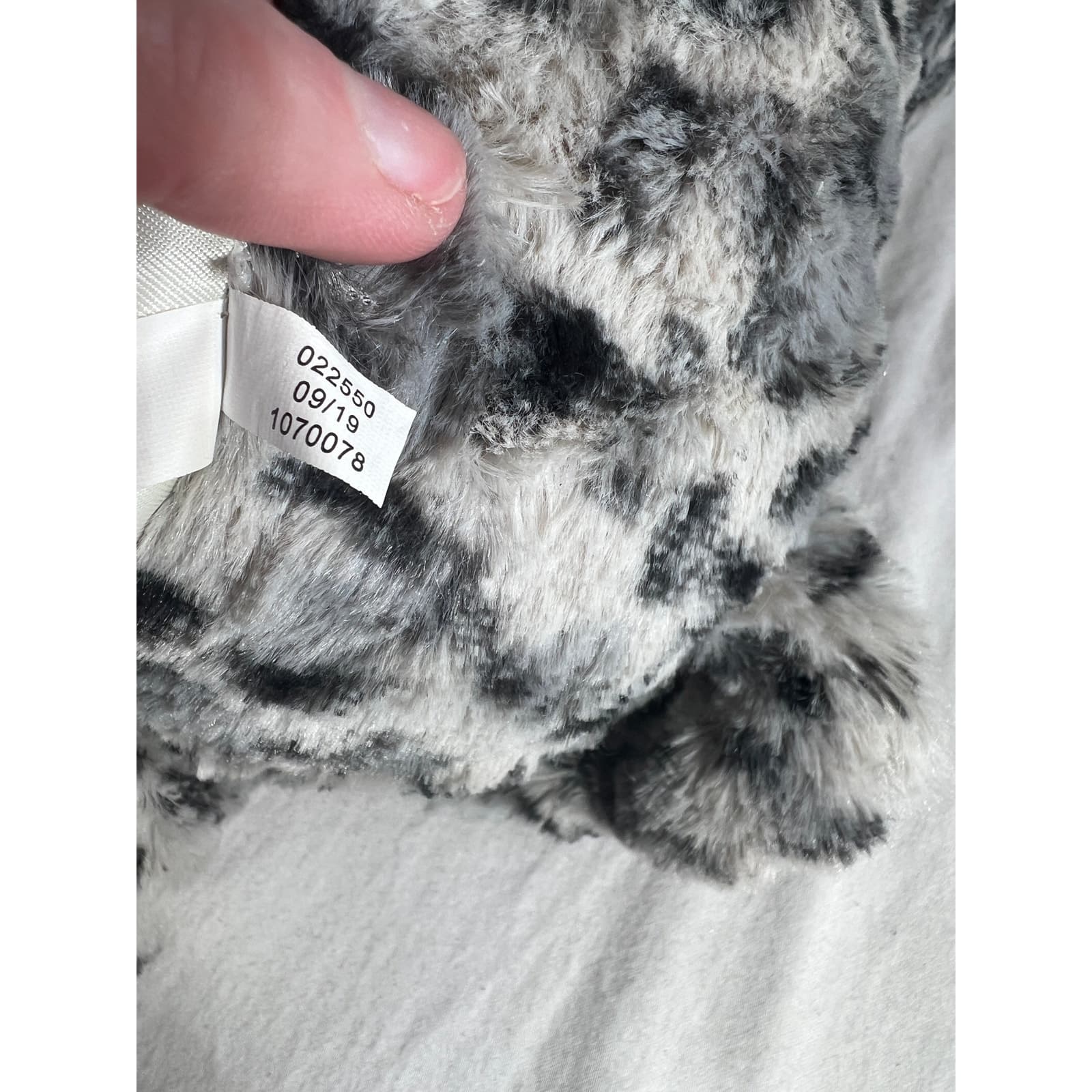 Build A Bear Snow Leopard 2019 Plush BABW Stuffed Animal Toy 16" Gray & White - Thumbnail 14