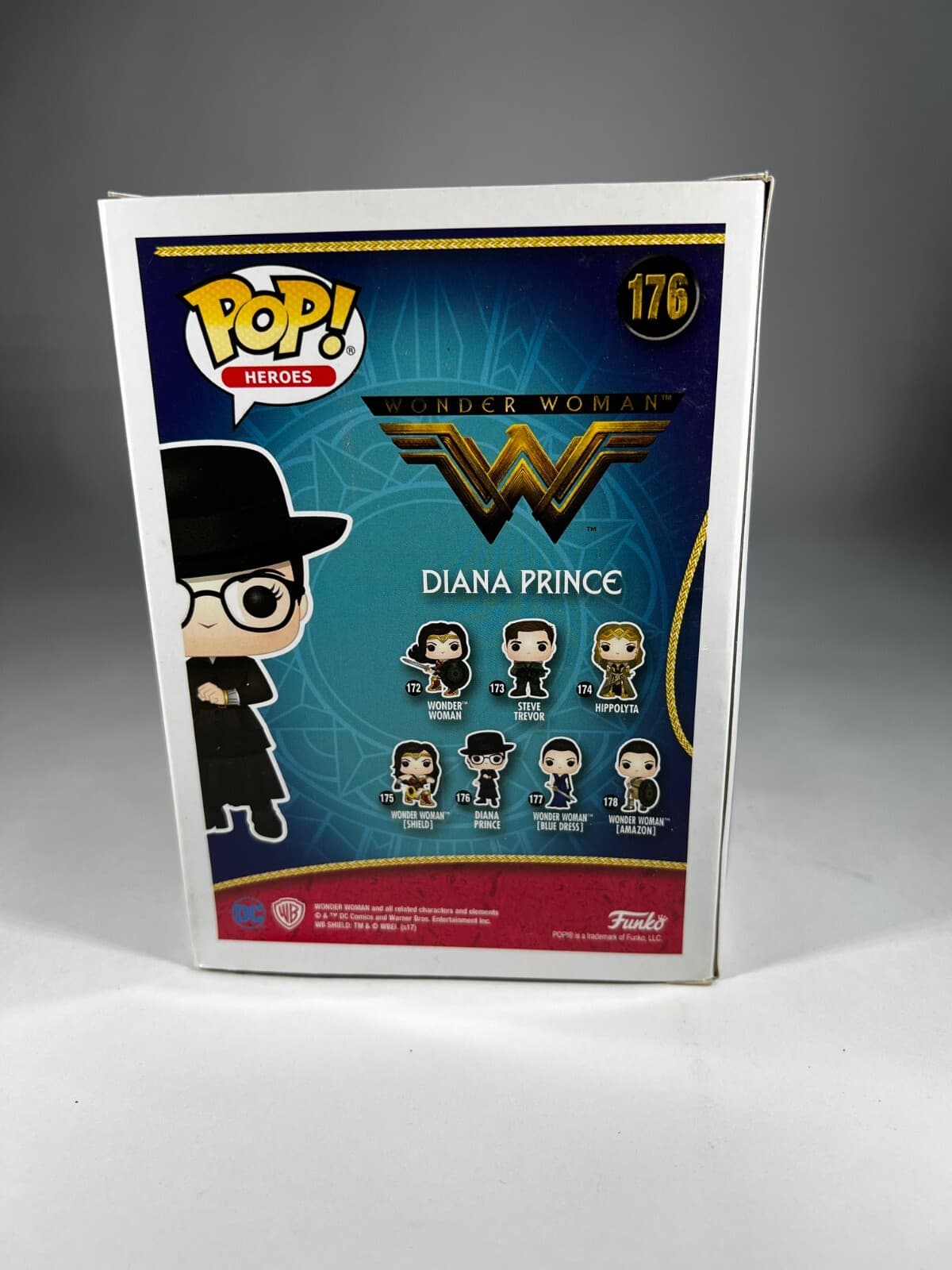 Funko POP Wonder Woman Diana Prince 176 Entertainment Earth Exclusive In Box - Thumbnail 3