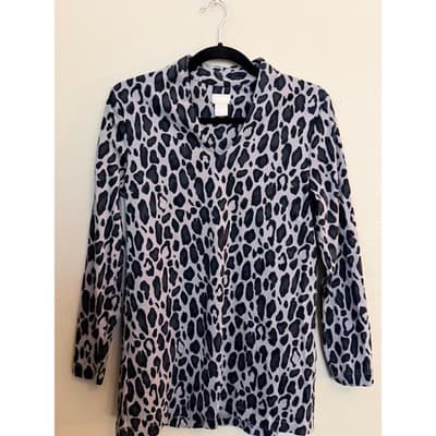 Chico's Women's Polished Cheetah Print Long Sleeve Tunic V-Neck Top Black 0 - Thumbnail 2
