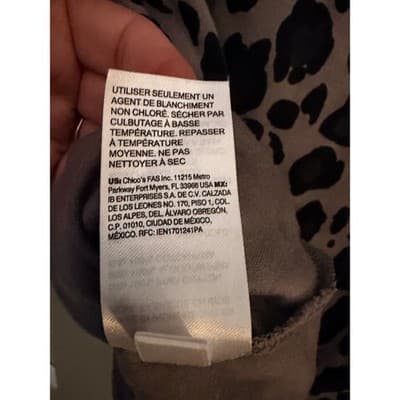 Chico's Women's Polished Cheetah Print Long Sleeve Tunic V-Neck Top Black 0 - Thumbnail 13