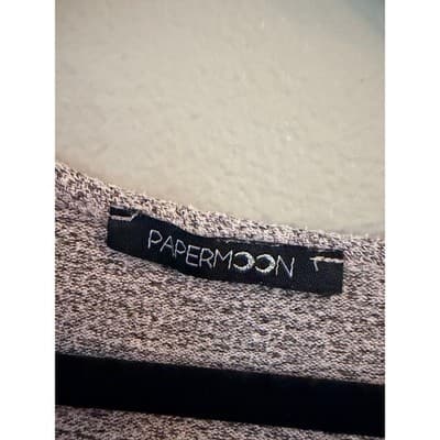 Papermoon Gray Knit Sweater Zip Shoulder Long Sleeve Women’s Medium EUC - Thumbnail 5