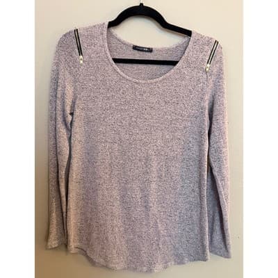 Papermoon Gray Knit Sweater Zip Shoulder Long Sleeve Women’s Medium EUC - Thumbnail 2