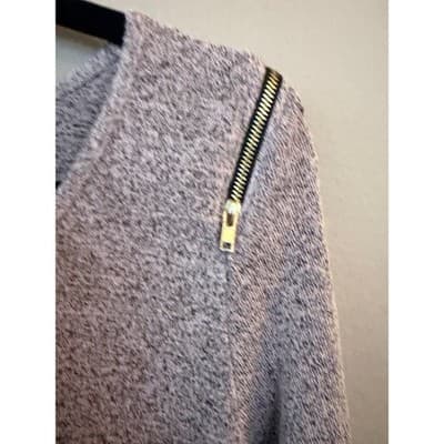 Papermoon Gray Knit Sweater Zip Shoulder Long Sleeve Women’s Medium EUC - Thumbnail 3