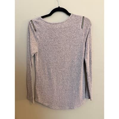 Papermoon Gray Knit Sweater Zip Shoulder Long Sleeve Women’s Medium EUC - Thumbnail 10
