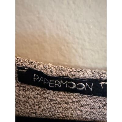 Papermoon Gray Knit Sweater Zip Shoulder Long Sleeve Women’s Medium EUC - Thumbnail 9