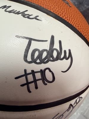 Texas A&M Islanders Autographed Basketball Team Issue Corpus Westbrook Ellis All - Thumbnail 12