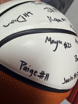 Texas A&M Islanders Autographed Basketball Team Issue Corpus Westbrook Ellis All - Thumbnail 5