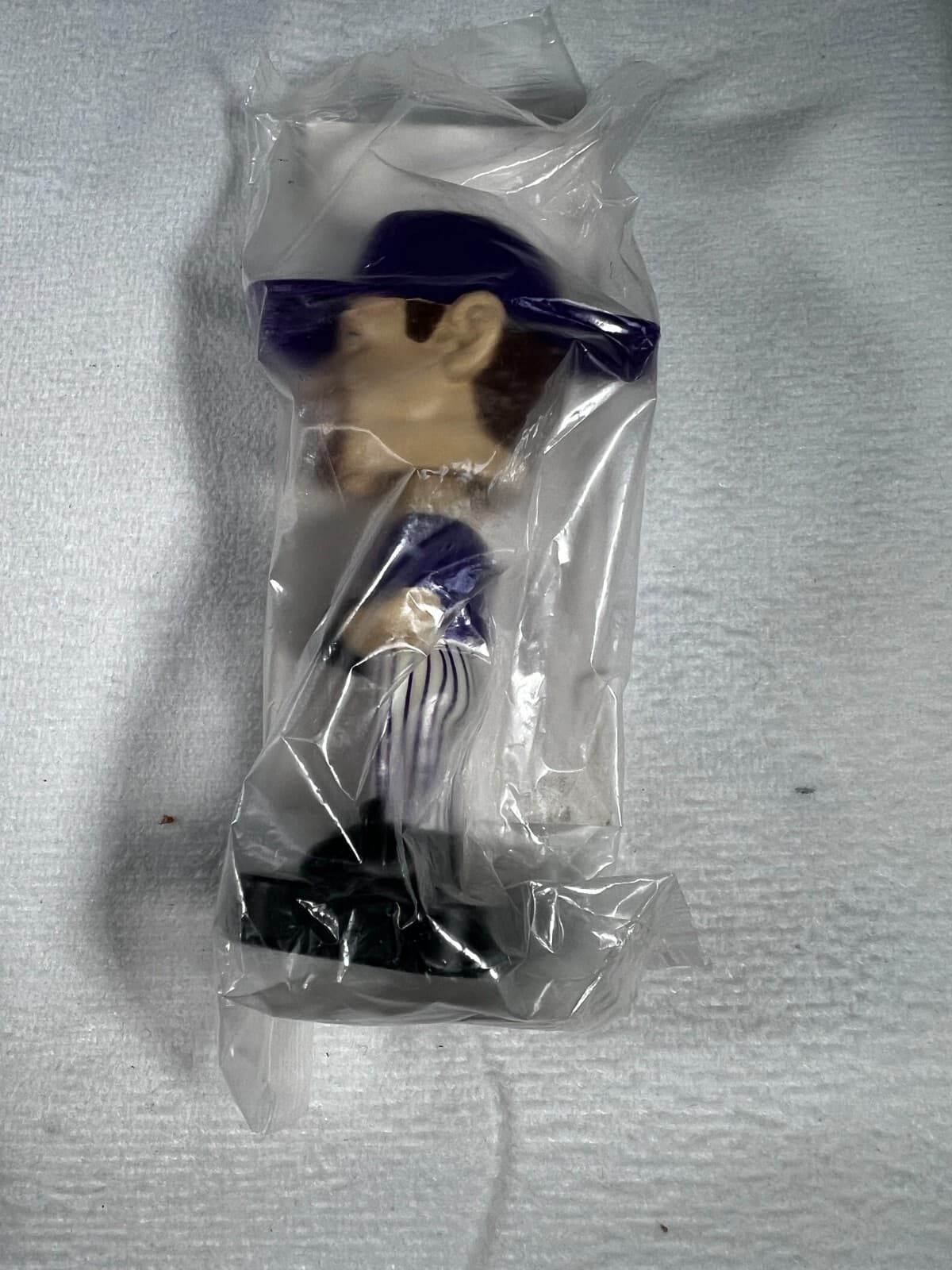 Luis Gonzalez Vintage Mini Bobblehead Arizona Diamondbacks Post Cereal Prize Toy - Thumbnail 7