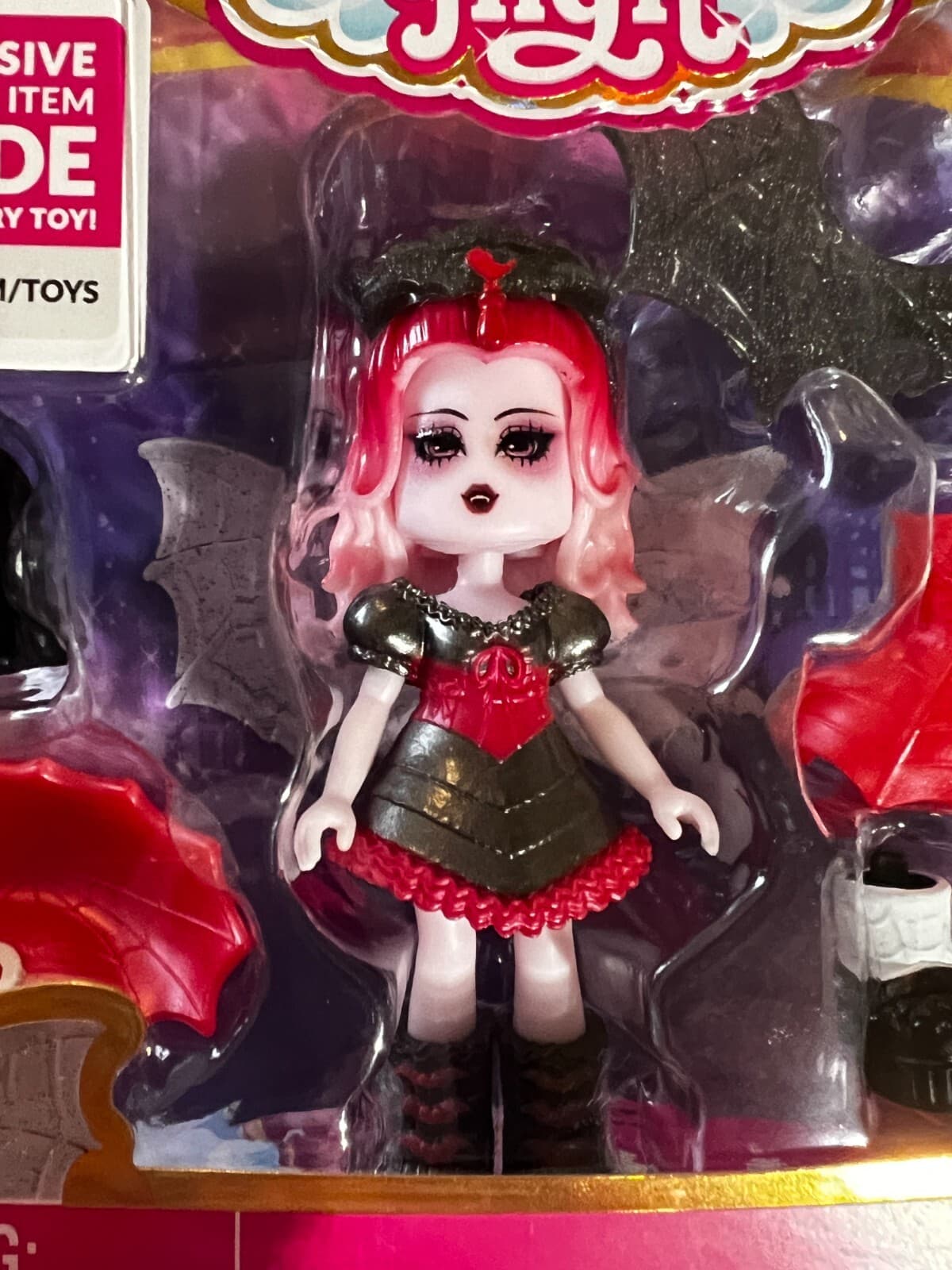 Royale High Dark Fairy Wings Become Rings Exclusive Virtual Code NIB Series 1 - Thumbnail 2