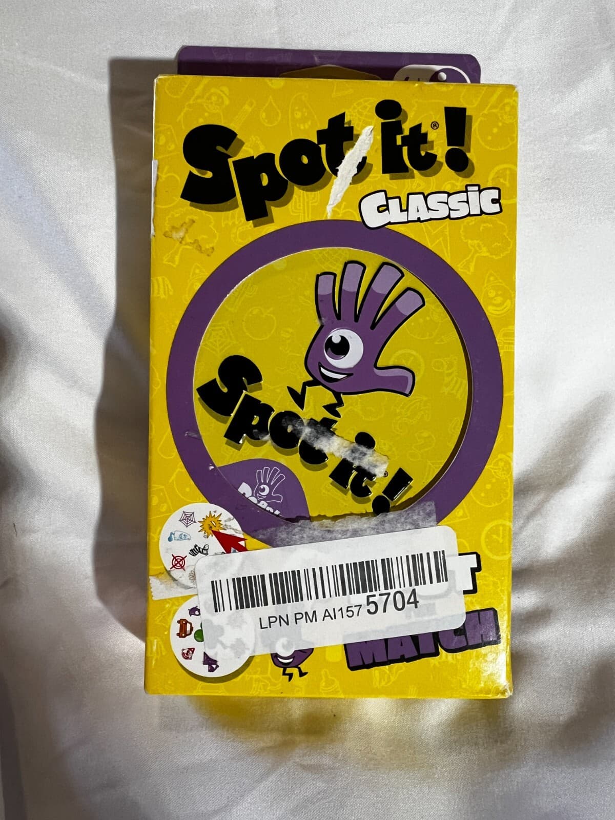 Spot It! Classic Spot the Match Game (Eco-Blister) NEW Dobble Game 2021