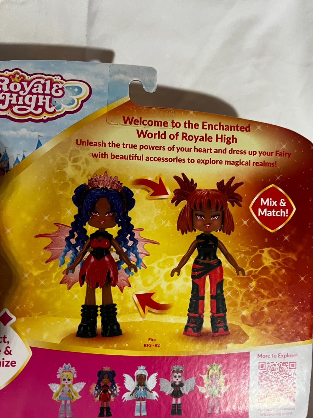 Royale High Fire Fairy Wings Become Rings Exclusive Virtual Code NIB Series 1 - Thumbnail 10