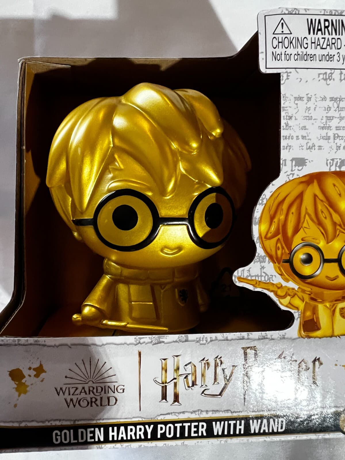 Golden Harry Potter With Wand Wizardly World Collectible Figure NEW Headstart - Thumbnail 9