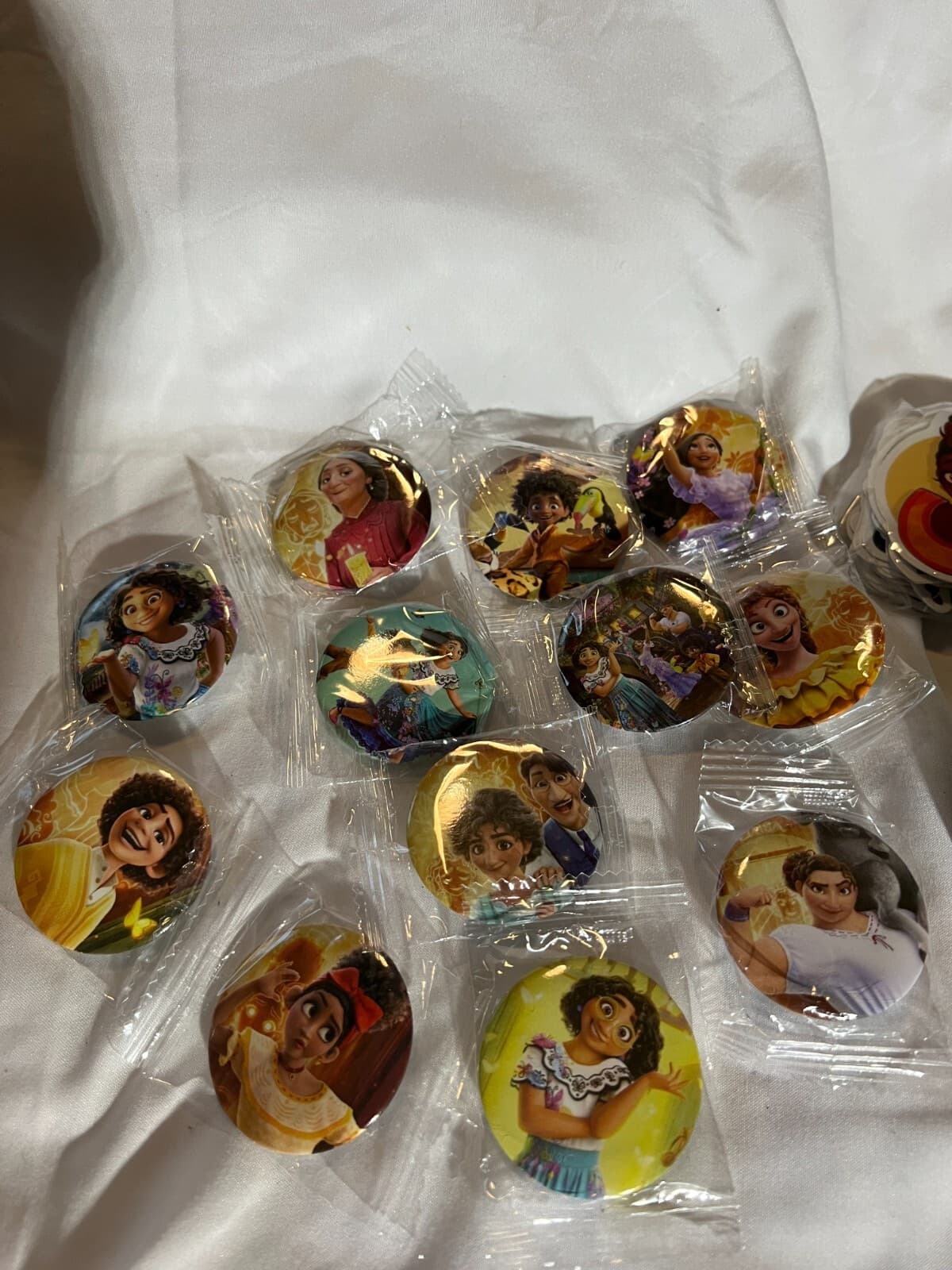 Encanto Birthday Party Favors Set 12 Bracelet 12 Button 50 Stickers Supplies NEW - Thumbnail 9