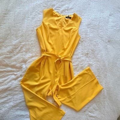 Tommy Hilfiger V Neck Belted Waist Wide Leg One Piece Jumpsuit Yellow 10 EUC - Thumbnail 7