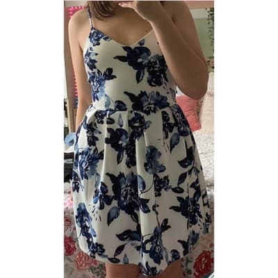 Monteau Floral Spaghetti Strap V Neckline Mini Sundress Blue White M