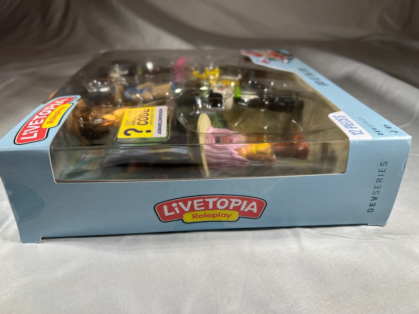 Livetopia Roleplay Day At The Zoo Virtual Code Action Figures Set DevSeries NEW - Thumbnail 5