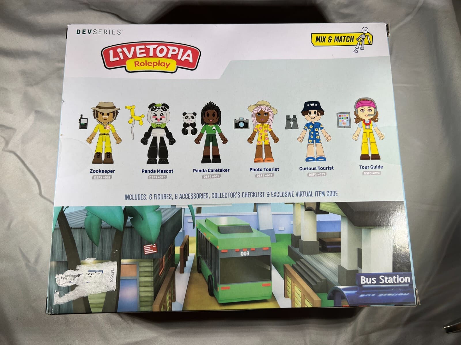 Livetopia Roleplay Day At The Zoo Virtual Code Action Figures Set DevSeries NEW - Thumbnail 2