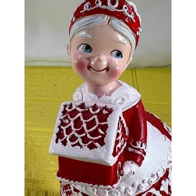 Mrs. Santa Claus Christmas Figurine Red Gingerbread Adorable - Thumbnail 5