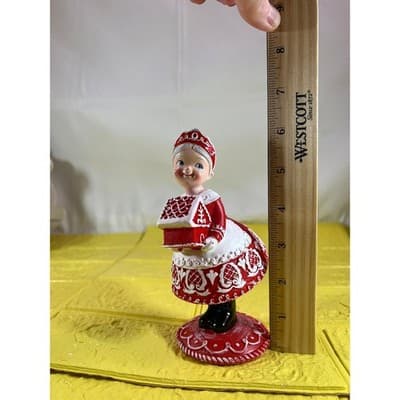Mrs. Santa Claus Christmas Figurine Red Gingerbread Adorable - Thumbnail 6
