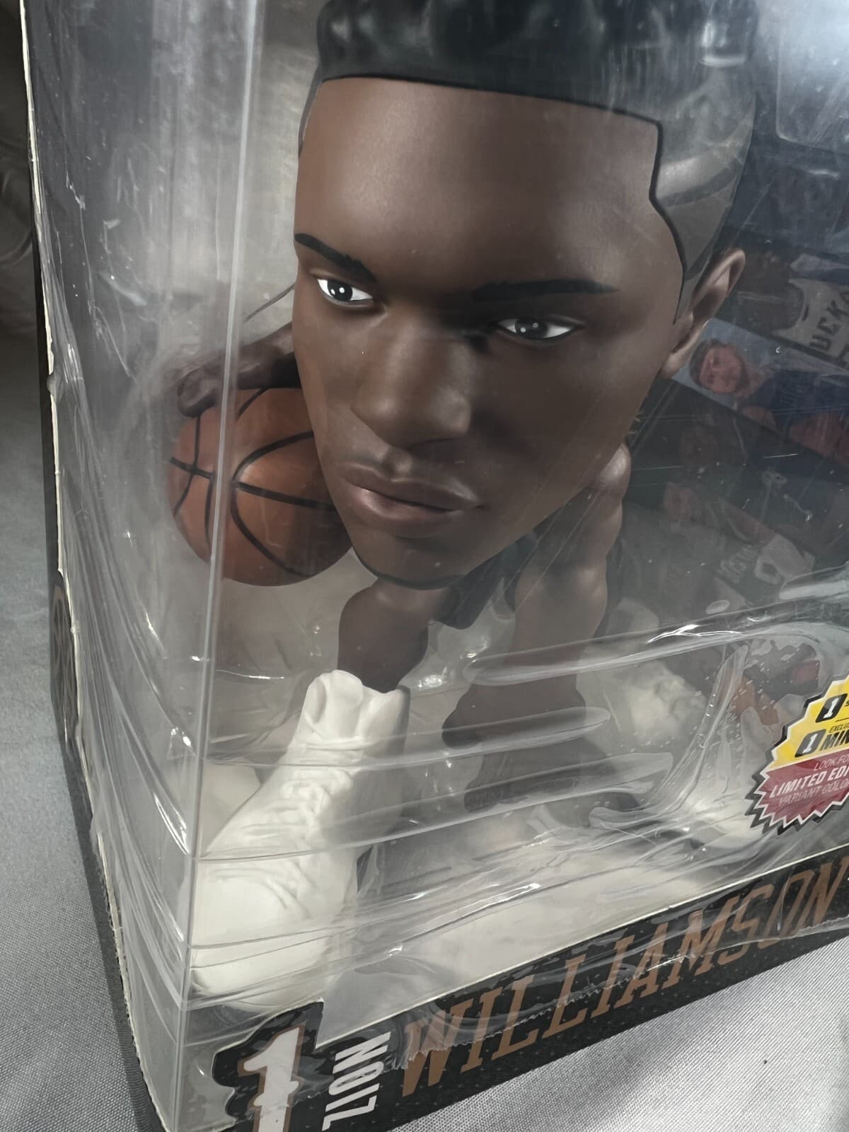 NBA Zion Williamson 1 White Shoes Variant Small-stars Mini Figure Chase NEW - Thumbnail 3