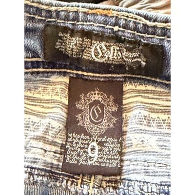 Cello Women's Mid Rise Raw Hem Frayed Cut Off Denim Short Blue Mid Wash 9 - Thumbnail 11