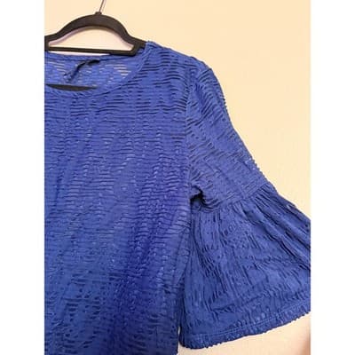 New Directions Women's Relaxed Fit Textured Bell Sleeve Tunic Top Blue M NWT - Thumbnail 4