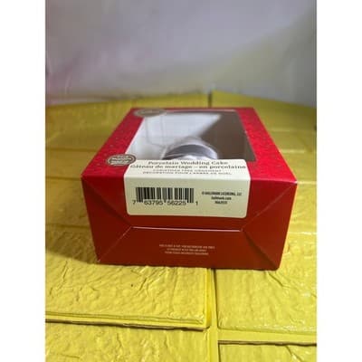 Hallmark Ornament Porcelain Wedding Cake Dated 2019 Premium - Thumbnail 10