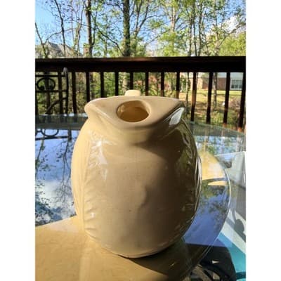 Vintage Shawnee USA Pottery Cream Swirl Design Ceramic Pitcher - Thumbnail 2
