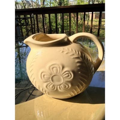 Vintage Shawnee USA Pottery Cream Swirl Design Ceramic Pitcher - Thumbnail 20