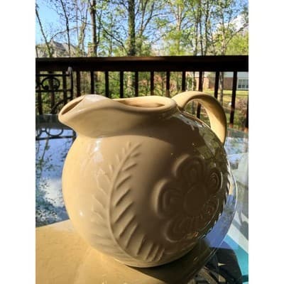Vintage Shawnee USA Pottery Cream Swirl Design Ceramic Pitcher - Thumbnail 6