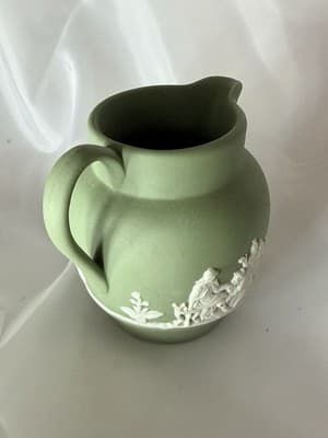 Vintage Wedgwood Jasperware Porcelain Sage Mini Creamer Ewer Rare Mid-Century - Thumbnail 3