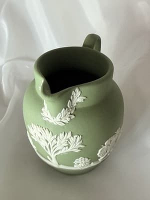 Vintage Wedgwood Jasperware Porcelain Sage Mini Creamer Ewer Rare Mid-Century - Thumbnail 6