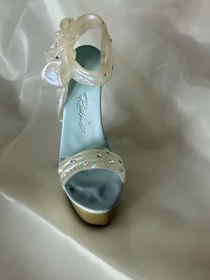 Sheer Grace Just The Right Shoe Ribbon Cinderella 2002 Raine 25361 Glass Slipper - Thumbnail 3