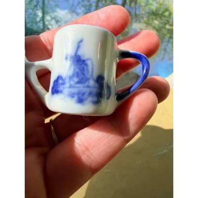Vintage Delft Style Miniature Pitcher Windmill Creamer Holland Hand Painted - Thumbnail 12