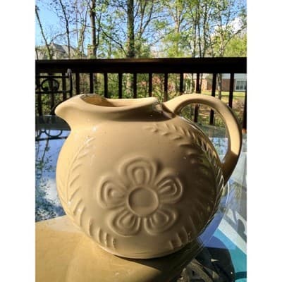 Vintage Shawnee USA Pottery Cream Swirl Design Ceramic Pitcher - Thumbnail 21